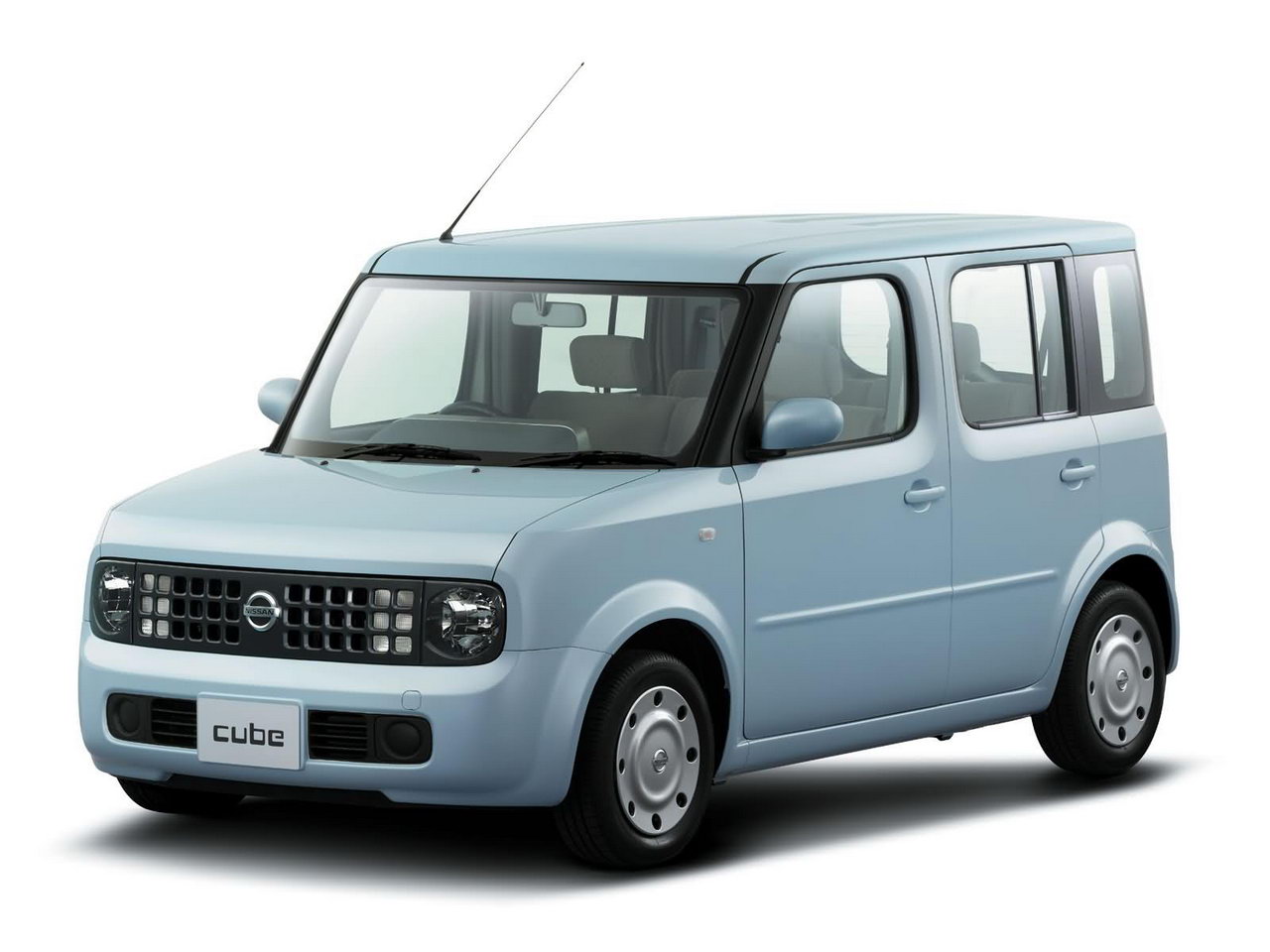 Nissan Cube 2003 015.jpg